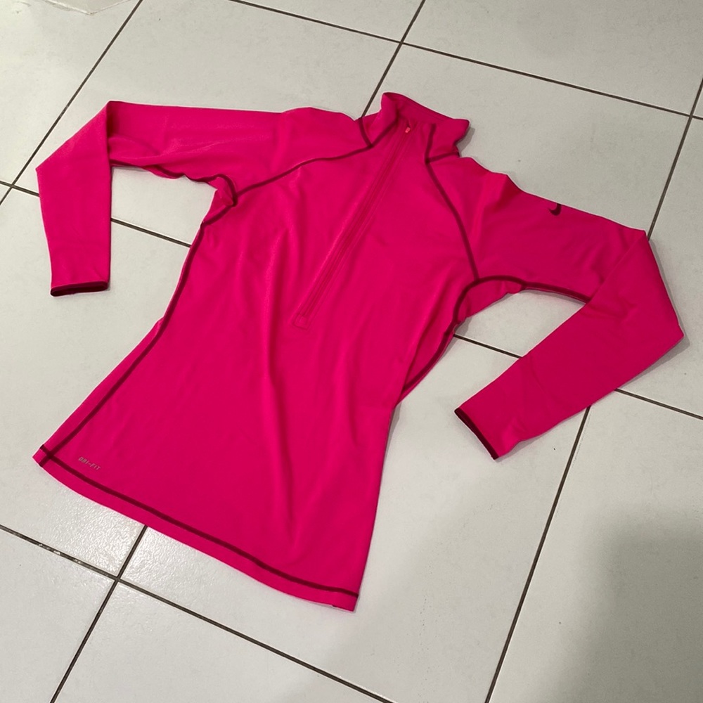 Women’s Nike 1/2 Zip Nike Pro L/S Pullover